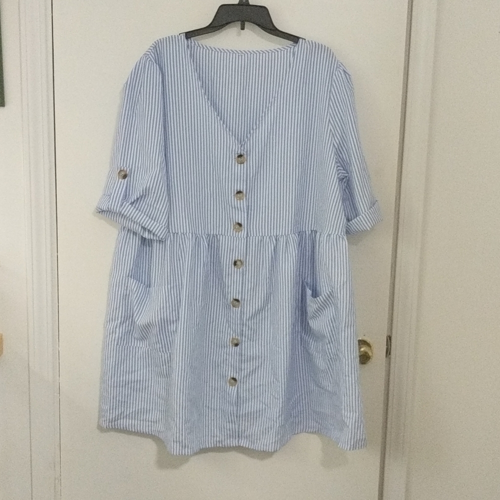 Shein dress size 4 XL